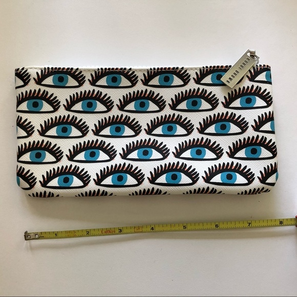 Bobbi Brown Make up bag evil eye pattern NWT white/blue/black - Picture 3 of 5